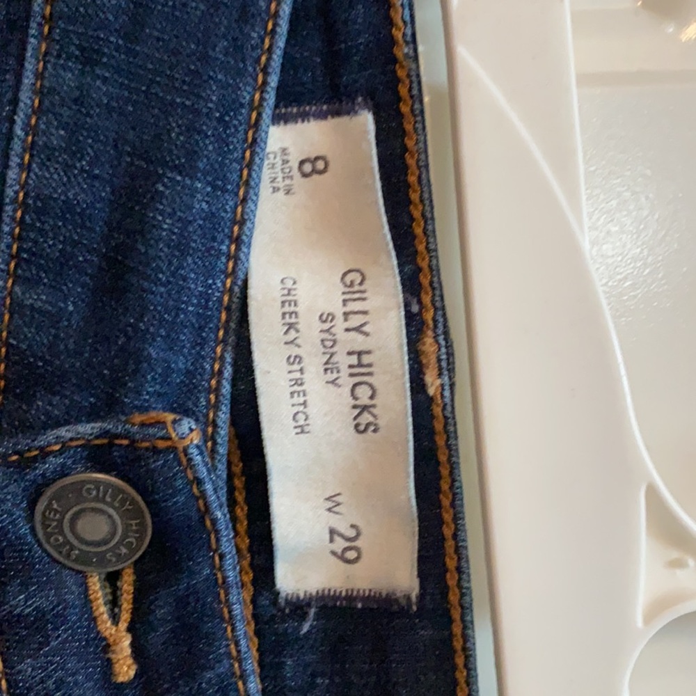 Jeans - Picture 2 of 4